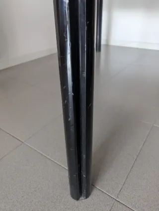 Mesa comedor cristal y madera maciza lacada negra