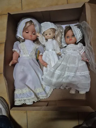 Set di bambole antiche: Nancy, Pancia e Barbie