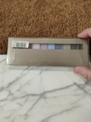 Estuche sombras ojos y labios
