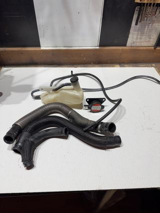 Vaso expansión y mangueras radiador