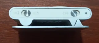 iPod Shuffle Plata y Blanco