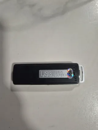 Lote tecnología: Auriculares y más