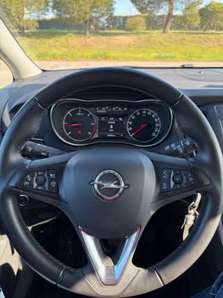 Opel Zafira Tourer Excellent 2.0D 170cv Automático