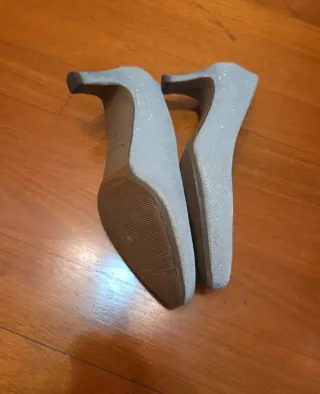 Zapatos de salón Mascaró plateados