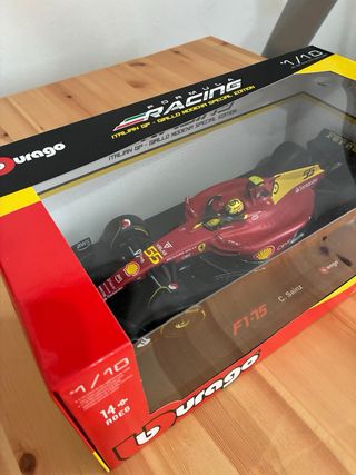 Ferrari F1-75 Carlos Sainz Edición Especial Modena