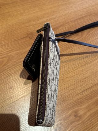 Bolso porta móvil CH original