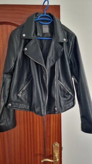 Chaqueta Negra Primark Talla 46