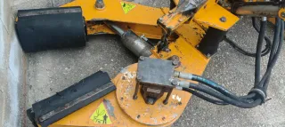 Vibrador Moremar para Minicargadora