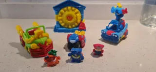 Superthings - Coche Policía y Banco