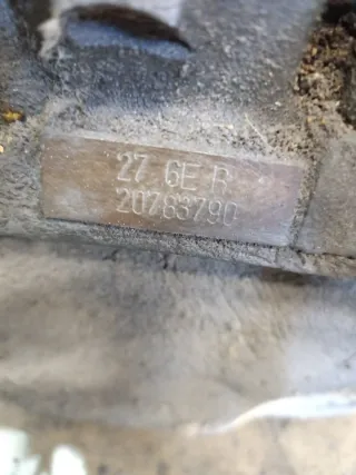 Motor BMW 525e E28 M20