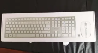 Teclado inalámbrico internacional blanco y gris