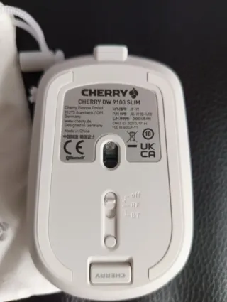 Teclado inalámbrico internacional blanco y gris