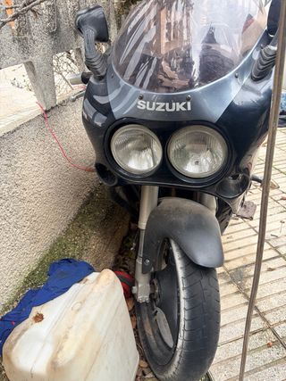 SUZUKI GSXR 1000 89-90