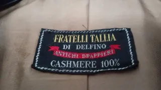 Cappotto Fratelli Tallia Di Delfino Marrone