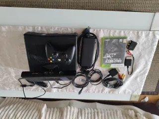 Xbox 360 con Kinect y mando