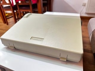 Máquina de escribir eléctrica Philips PTW 100