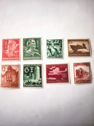 Lote 8 sellos época nazi.