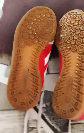 Zapatillas Hummel Indoor Rojas Talla 39,