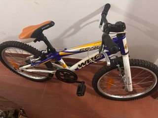 Bicicleta BMX WRC CONOR
