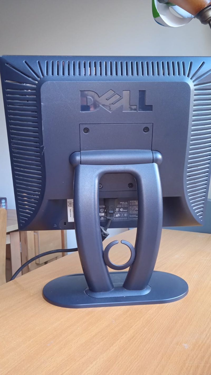 Monitor Dell Negro