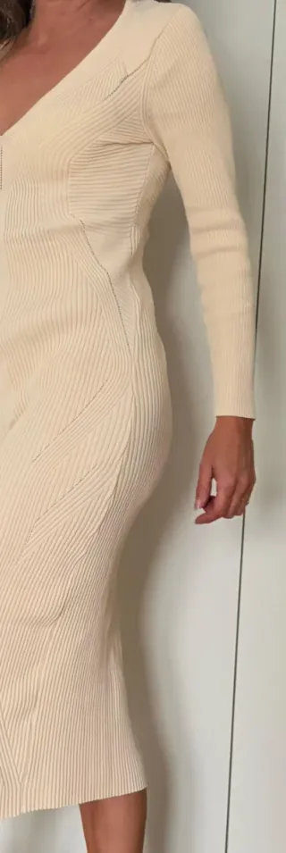 Vestido sirena punto beige talla M