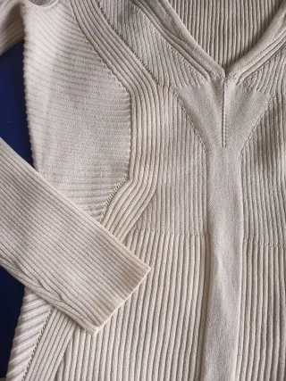 Vestido sirena punto beige talla M