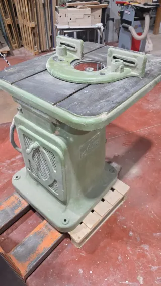 Tupi de carpintería verde