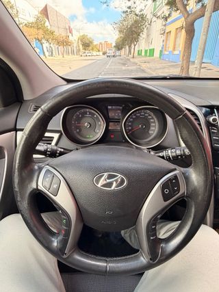 Hyundai i30 2012
