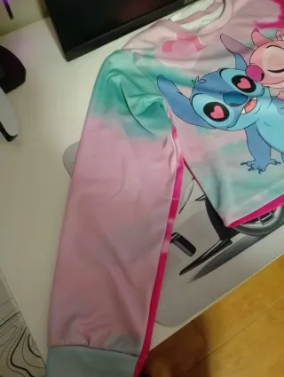 Camiseta Crop Top Stitch y Ángel