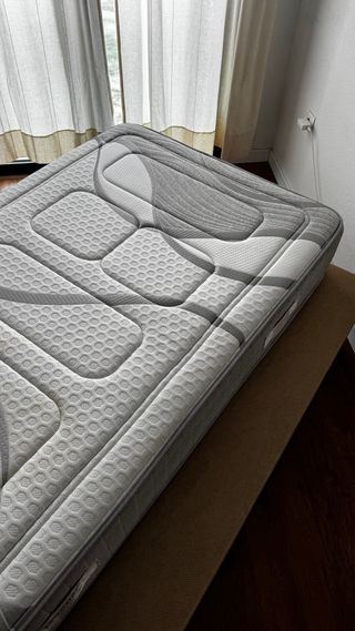 Colchon y base tapizada 105cm