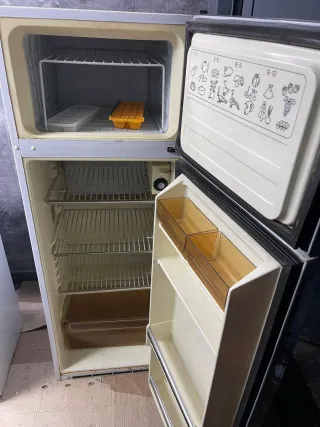 Nevera Westinghouse Blanca