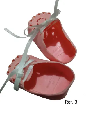 Zapatos antiguos original Nenuco con defecto