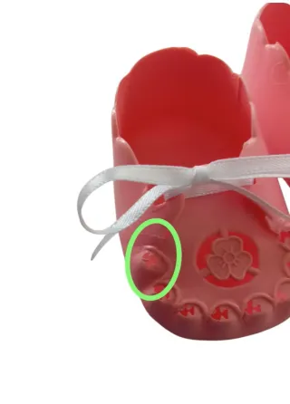 Zapatos antiguos original Nenuco con defecto