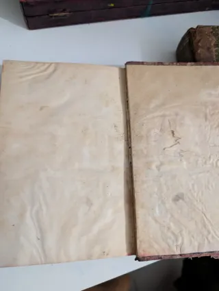 “Libro antiguo 1868 – Teatro escogido de Calderón