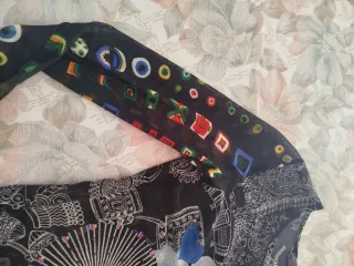 Blusa Desigual Estampada Manga Larga