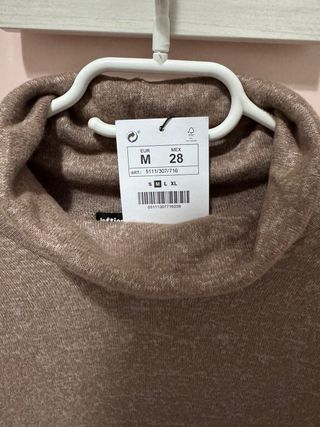 Vestido cuello alto marrón talla M