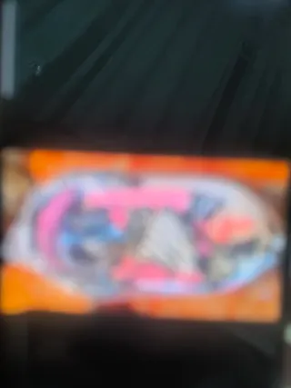 Cochecito de bebé rosa con estampado cebra