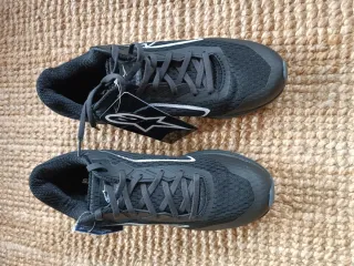 Zapatillas Alpinestars Talla 43 Nuevas