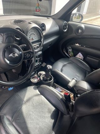 MINI Countryman 2012