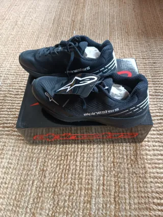 Zapatillas Alpinestars Talla 42.5 Nuevas