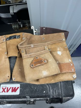 ✅Cinturón portaherramientas Stanley de cuero