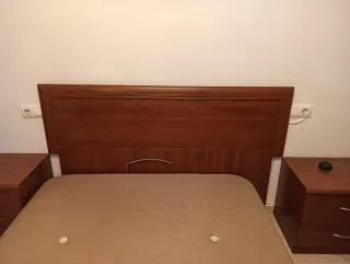 Conjunto muebles con canapé, cabecero y mesas
