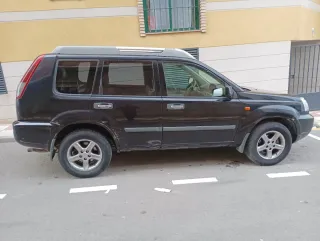 Nissan X-Trail 2004