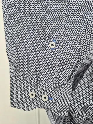 Camisa Sfera Diseño Geométrico Azul Talla S