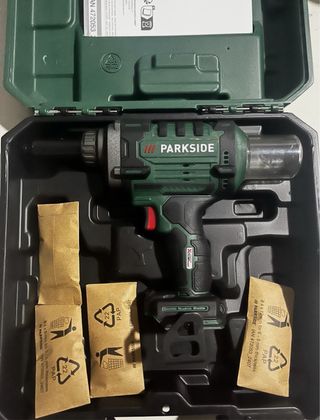 Remachadora Parkside 20V sin batería  Brushless