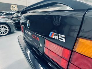 BMW SERIE 5 M5 e34. UNIDAD DE COLECCION. AÑO 1989.