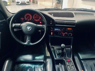 BMW SERIE 5 M5 e34. UNIDAD DE COLECCION. AÑO 1989.