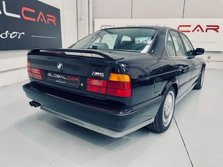 BMW SERIE 5 M5 e34. UNIDAD DE COLECCION. AÑO 1989.