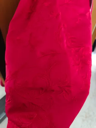 Vestido fiesta rojo elegante