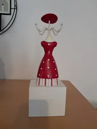 Joyero Maniquí Vestido Rojo Lunares Blancos